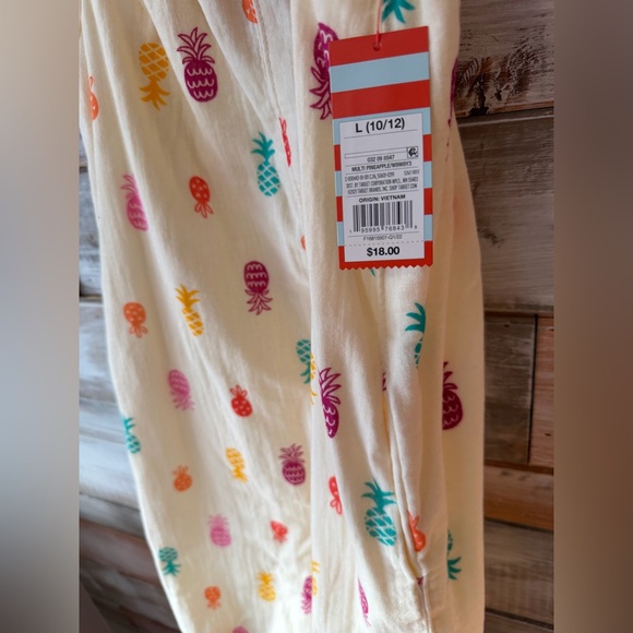 10/12 Pineapple Print Romper - Picture 3 of 5